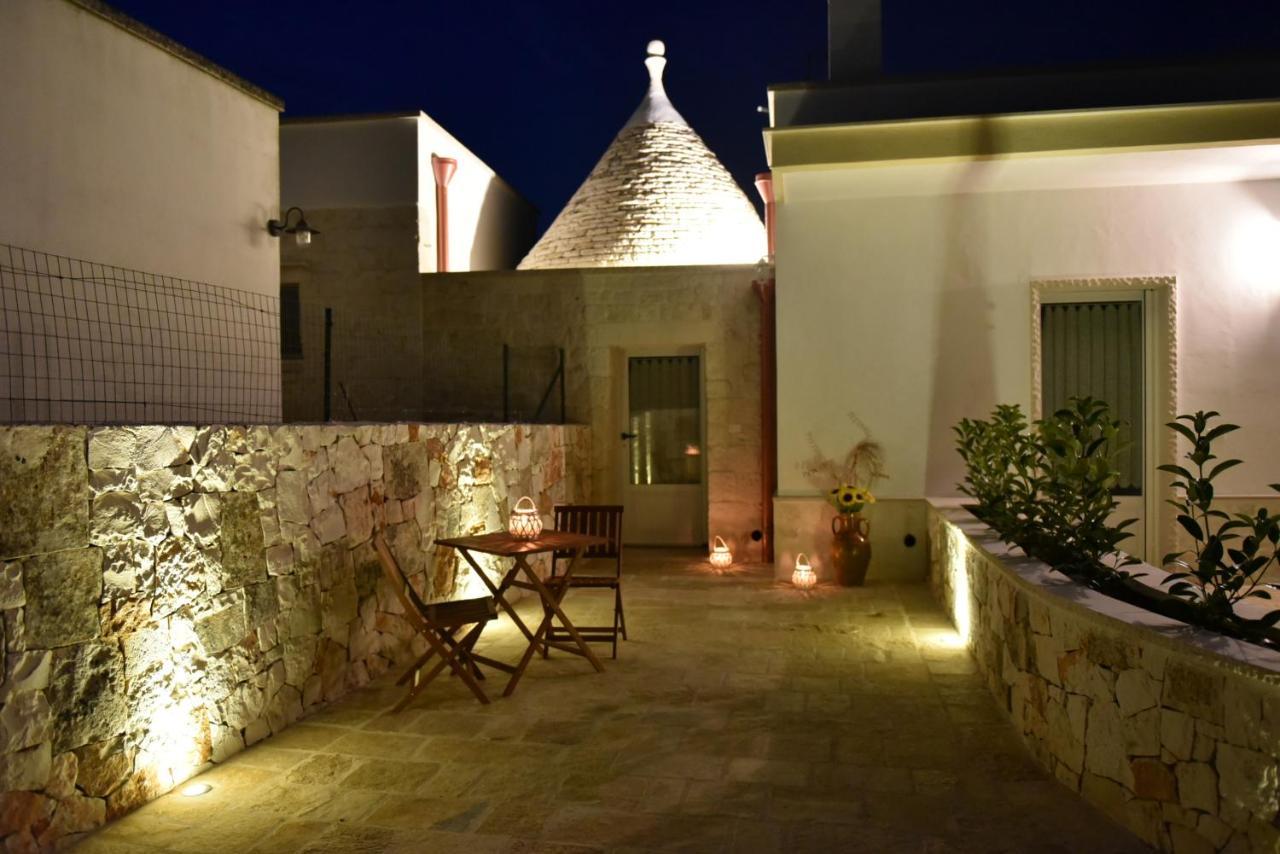 Trulli Dal Sole Alla Luna Villa Martina Franca Exterior photo