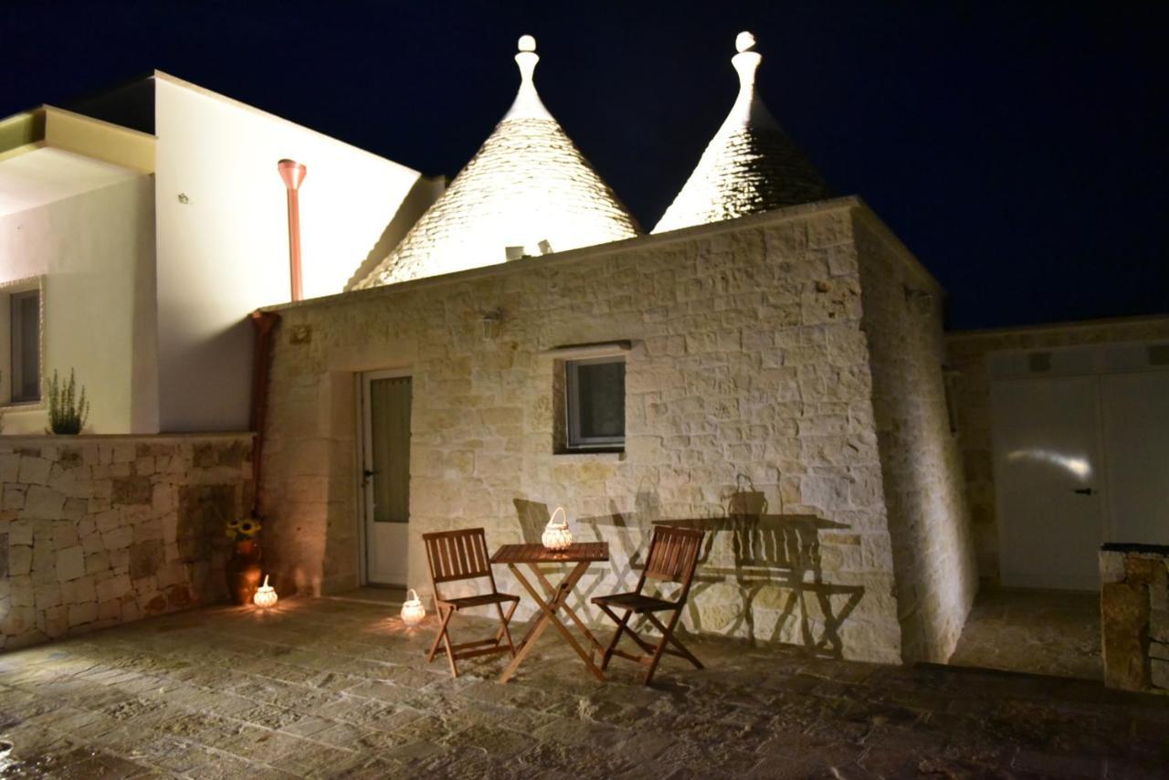 Trulli Dal Sole Alla Luna Villa Martina Franca Exterior photo